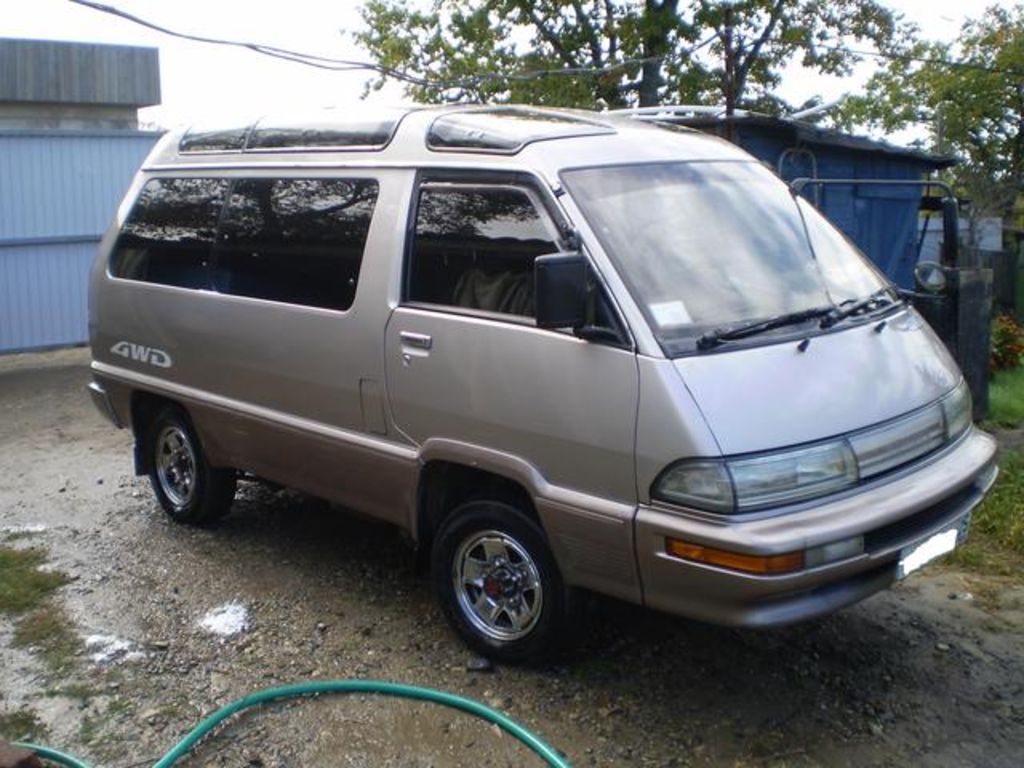 1991 Toyota Master Ace Surf