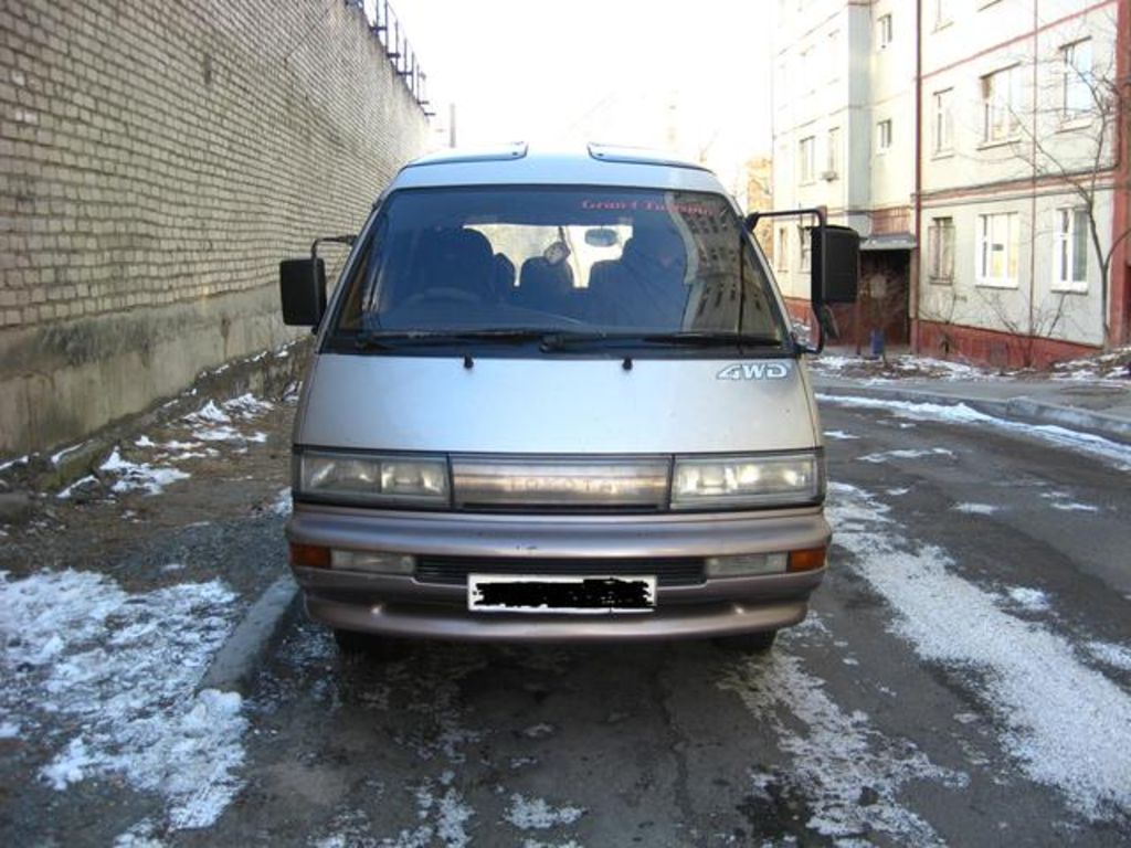 1991 Toyota Master Ace Surf