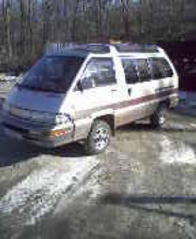 1991 Toyota Master Ace Surf