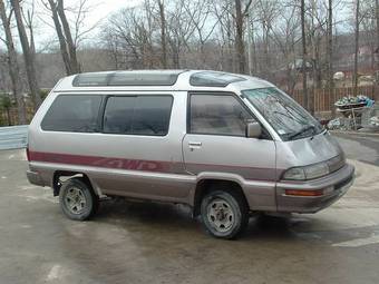 1992 Toyota Master Ace Surf