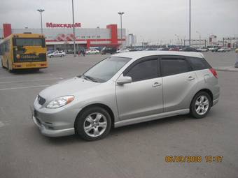 2003 Toyota Matrix Photos