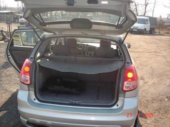 2003 Toyota Matrix Pictures