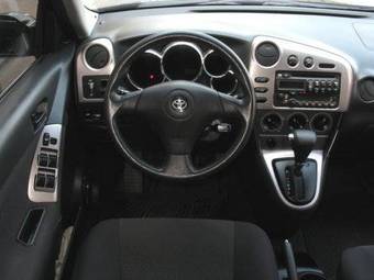 2003 Toyota Matrix Pictures