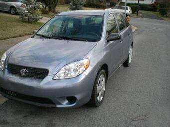 2004 Toyota Matrix Pictures