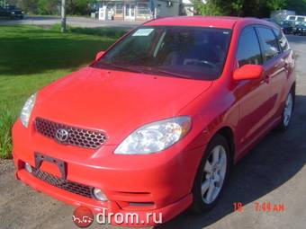 2004 Toyota Matrix Photos