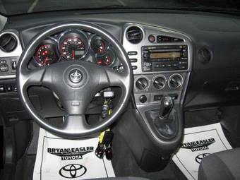 2004 Toyota Matrix Pictures