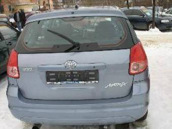 2004 Toyota Matrix Pictures