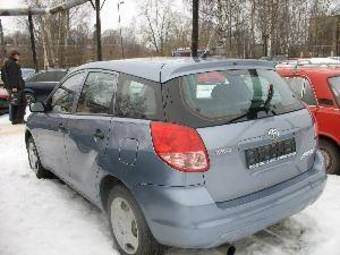 2004 Toyota Matrix Photos