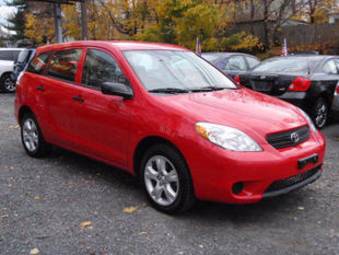 2004 Toyota Matrix Pictures