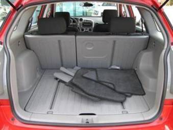 2004 Toyota Matrix Pictures