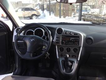 2004 Toyota Matrix Pics