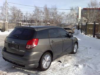 2004 Toyota Matrix Photos