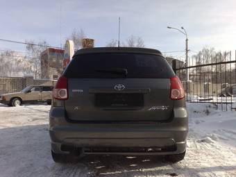 2004 Toyota Matrix Photos