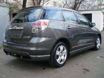 2005 Toyota Matrix Pics