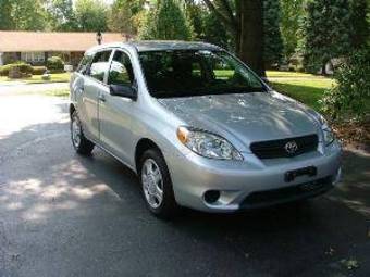 2005 Toyota Matrix Photos