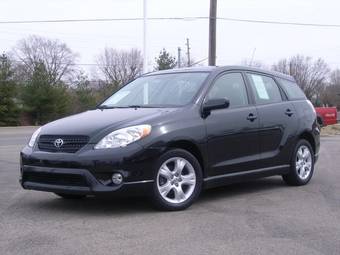 2005 Toyota Matrix Pictures