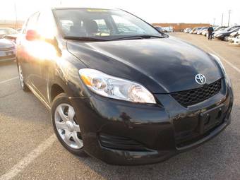 2010 Toyota Matrix Pics