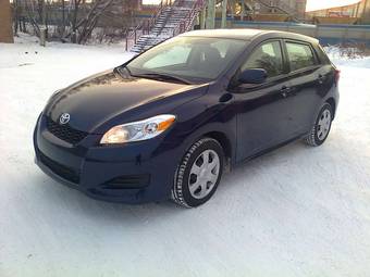 2010 Toyota Matrix Pictures