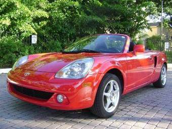 2005 Toyota MR-S Pictures