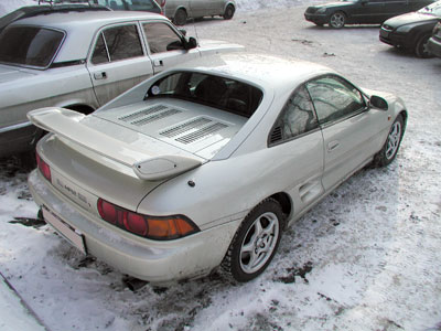 1999 Toyota MR2 Photos