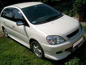 1998 Toyota Nadia