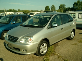 1998 Toyota Nadia