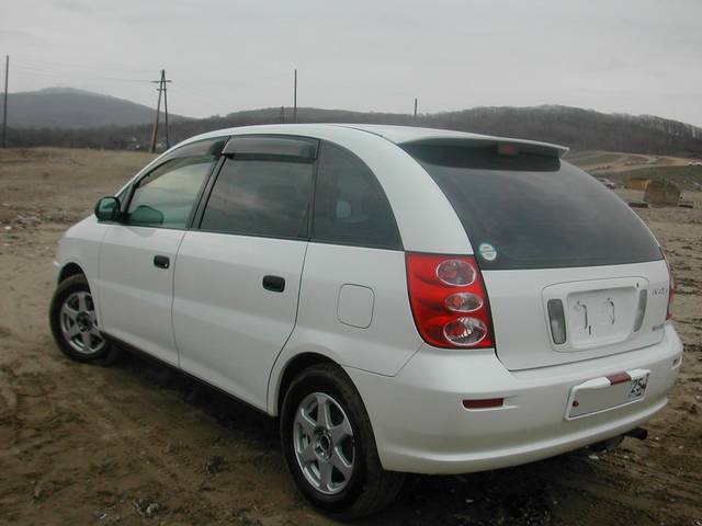 1998 Toyota Nadia