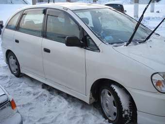 Toyota Nadia