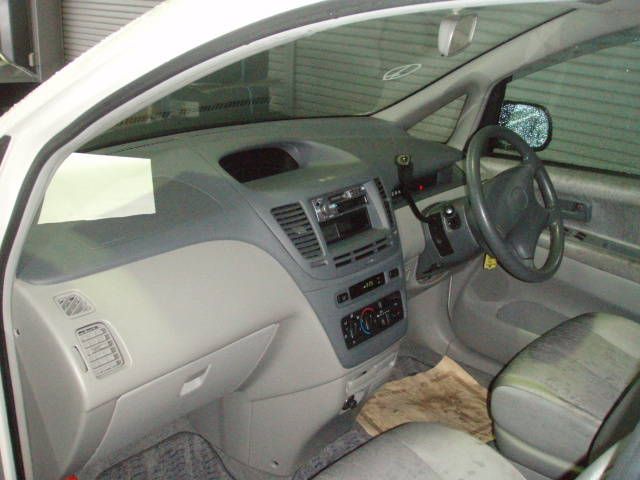 1998 Toyota Nadia