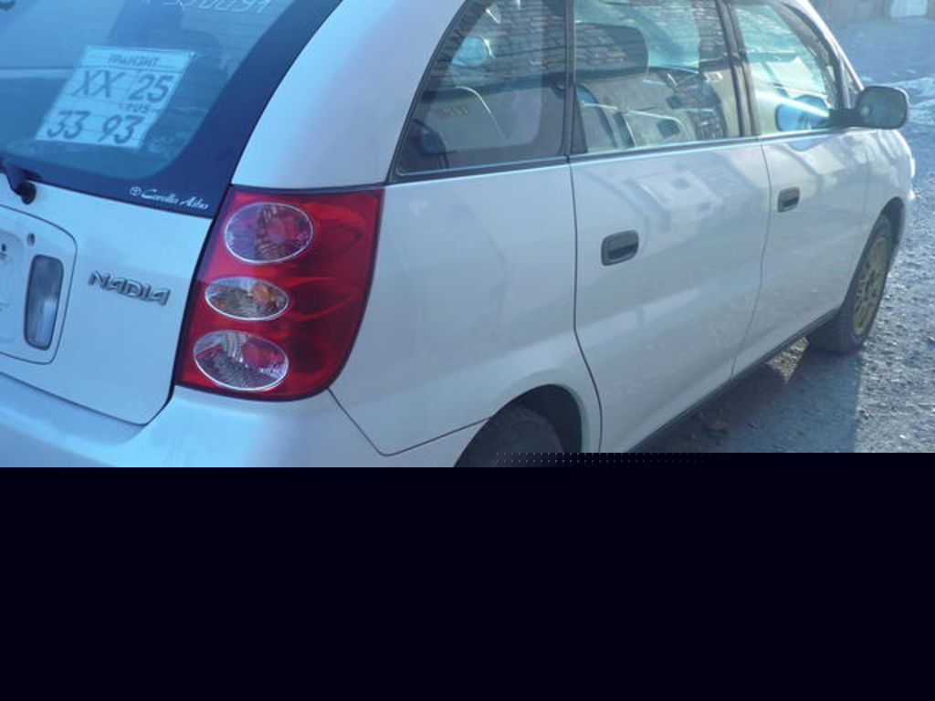 1998 Toyota Nadia