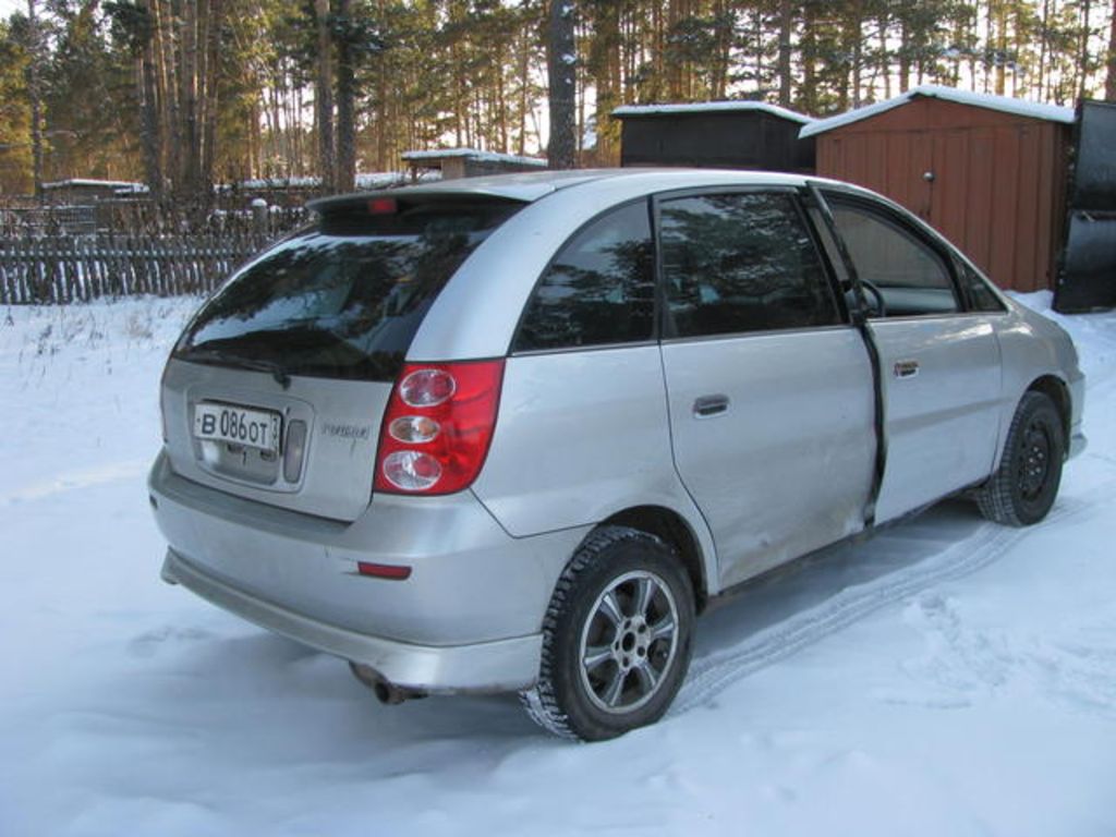 1998 Toyota Nadia