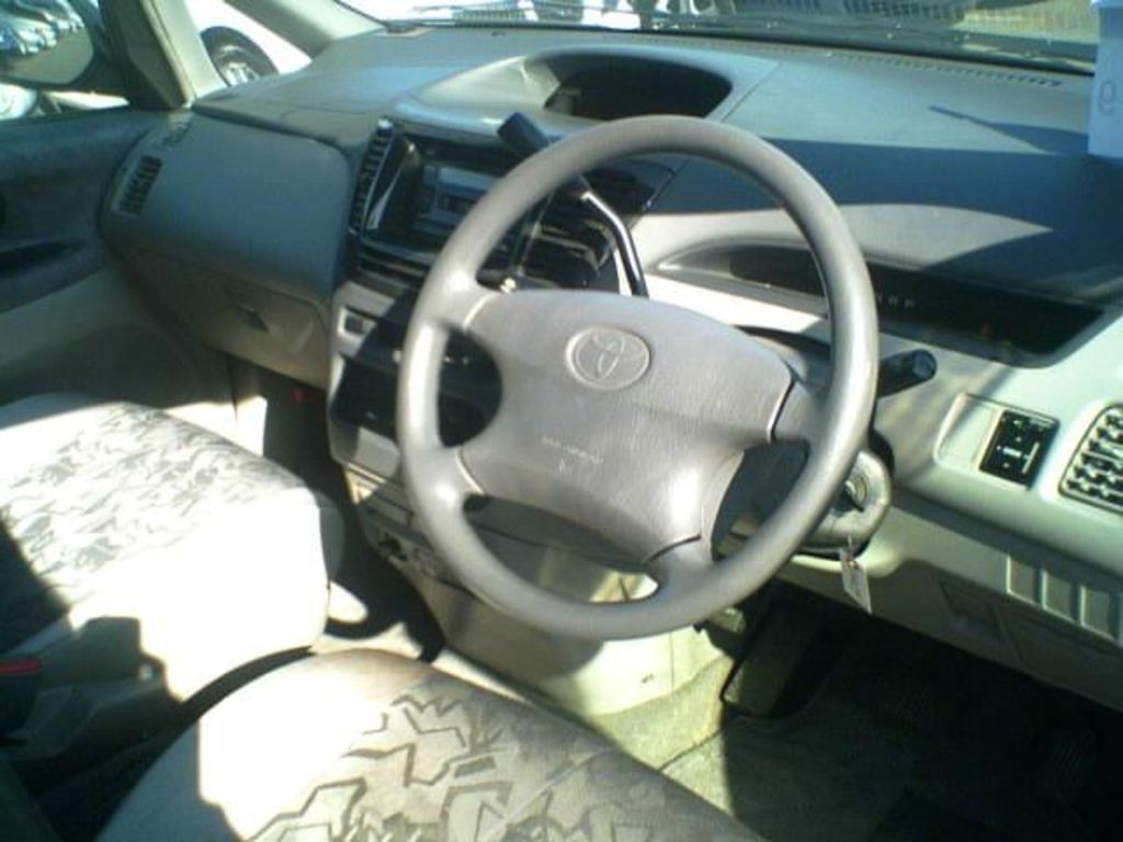 1998 Toyota Nadia