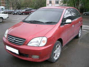 1998 Toyota Nadia Photos