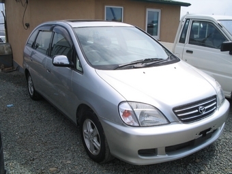 1998 Toyota Nadia Photos