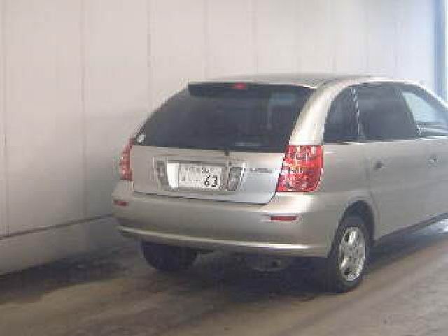 1998 Toyota Nadia Photos