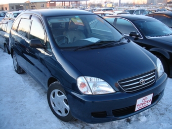 1998 Toyota Nadia