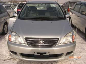 1998 Toyota Nadia Pictures