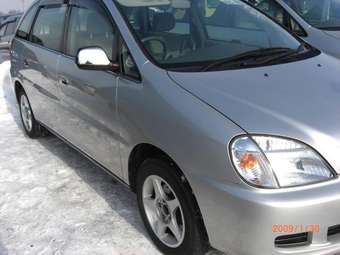 1998 Toyota Nadia Photos
