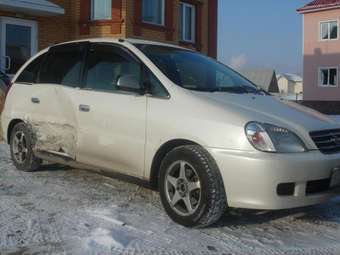 1998 Toyota Nadia Pics