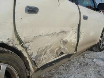 1998 Toyota Nadia Pictures