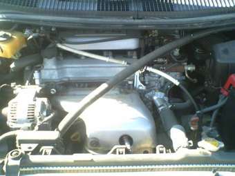 1998 Toyota Nadia Images