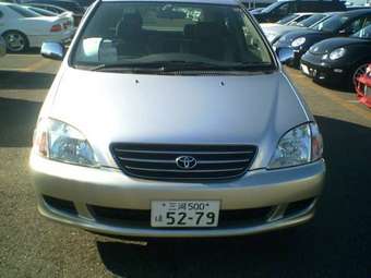 1998 Toyota Nadia Pictures