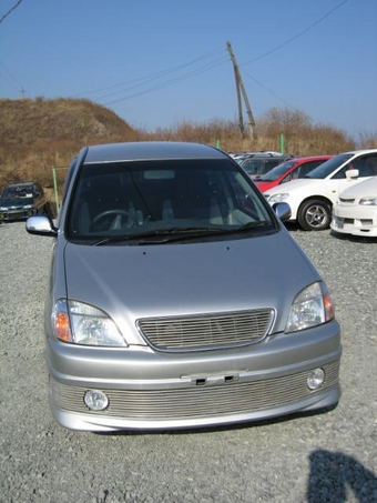 1999 Toyota Nadia