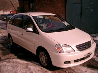 1999 Toyota Nadia