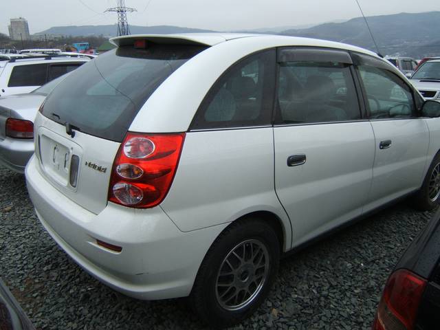 1999 Toyota Nadia