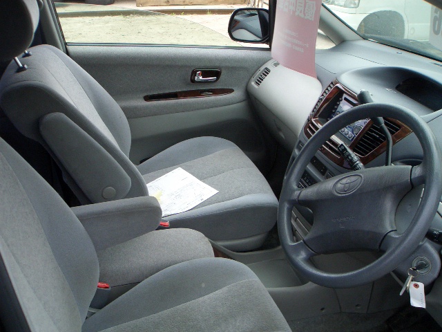 1999 Toyota Nadia