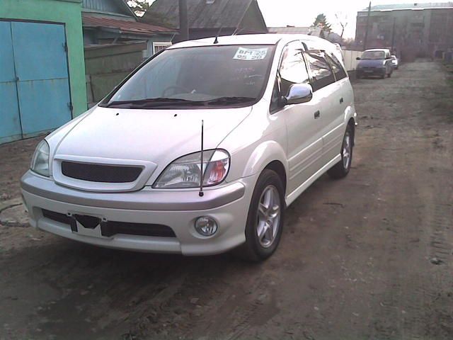 1999 Toyota Nadia
