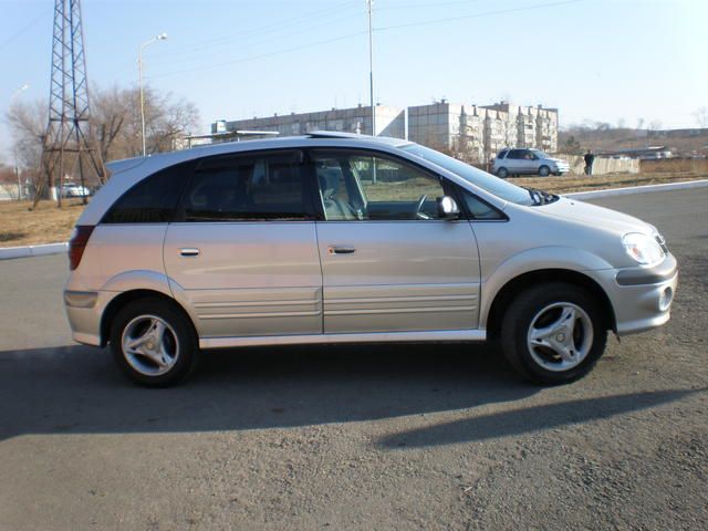 1999 Toyota Nadia