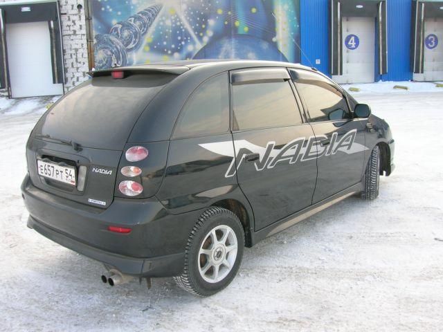 1999 Toyota Nadia