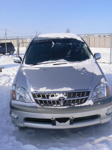 1999 Toyota Nadia